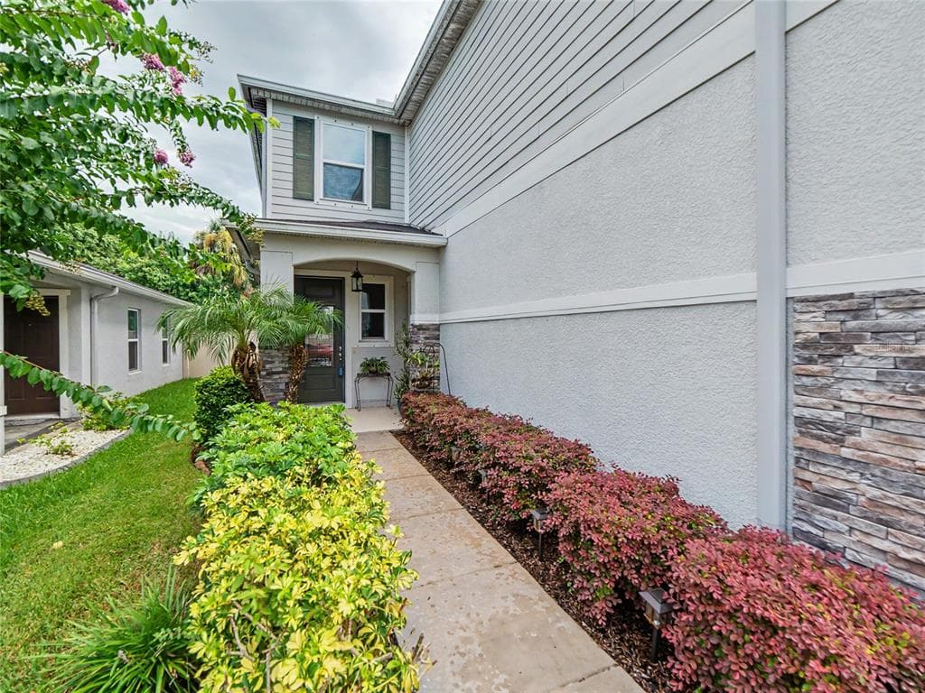 7508 SUNSHINE BRIDGE AVENUE, GIBSONTON, FL 33534 — zdjęcie 2