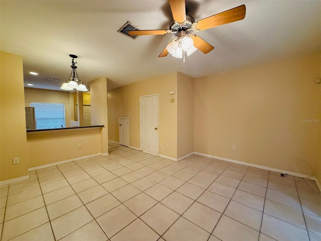 8533 TRAIL WIND DRIVE, TAMPA, FL 33647 — zdjęcie 4
