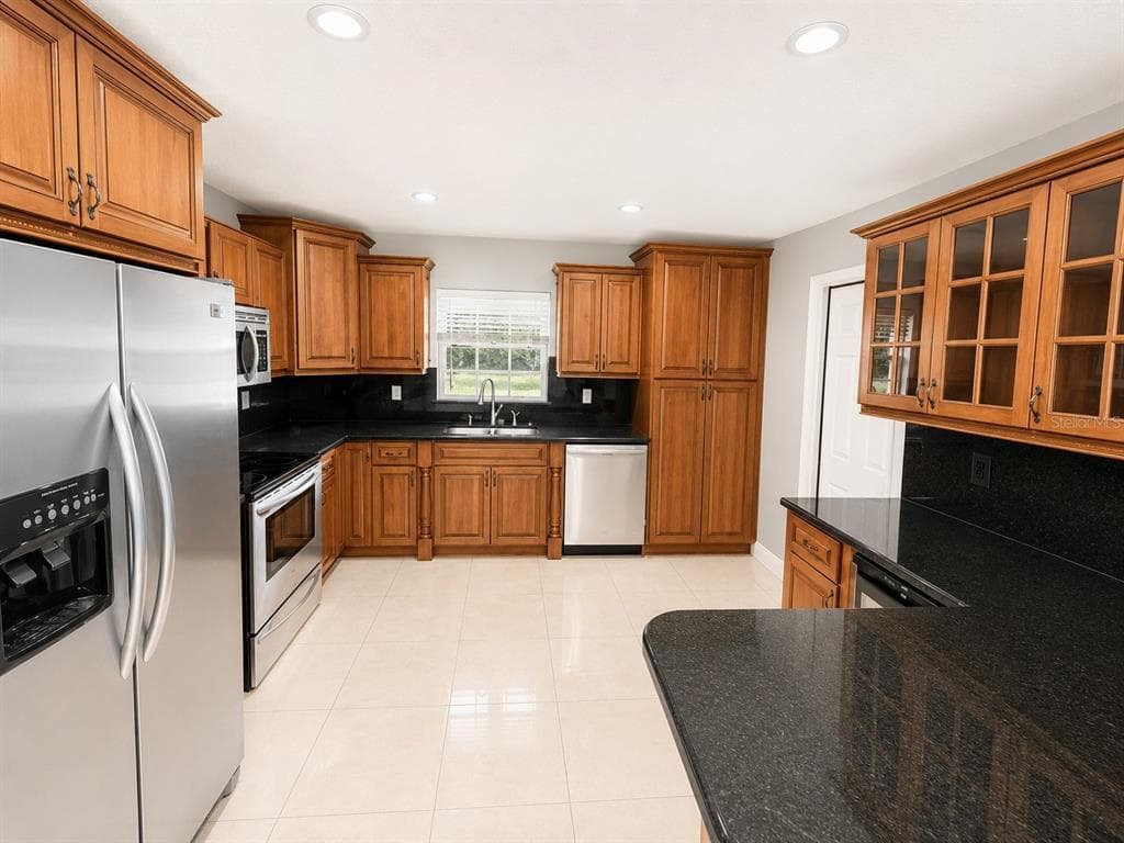 7126 SHEFFIELD DRIVE, LAKELAND, FL 33810 — zdjęcie 2