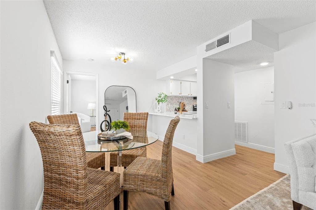 2981 BONAVENTURE CIRCLE # 202, PALM HARBOR, FL 34684 — zdjęcie 4