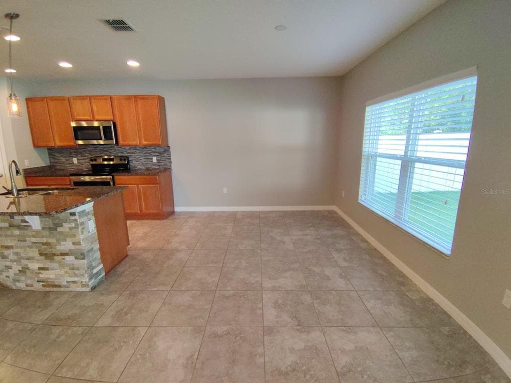 2213 WAUKEGAN DRIVE, KISSIMMEE, FL 34758 — zdjęcie 4