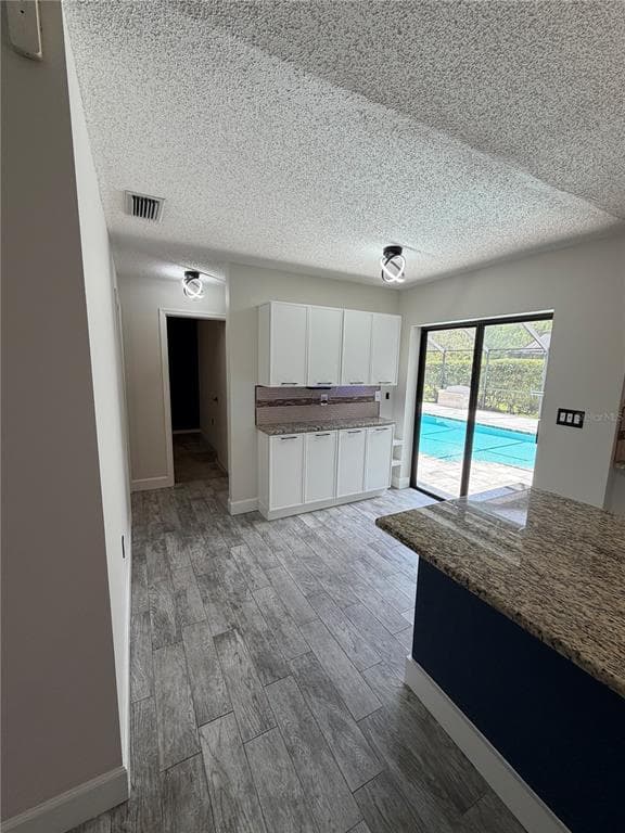 3221 OAKWOOD PLACE, TARPON SPRINGS, FL 34688 — zdjęcie 4
