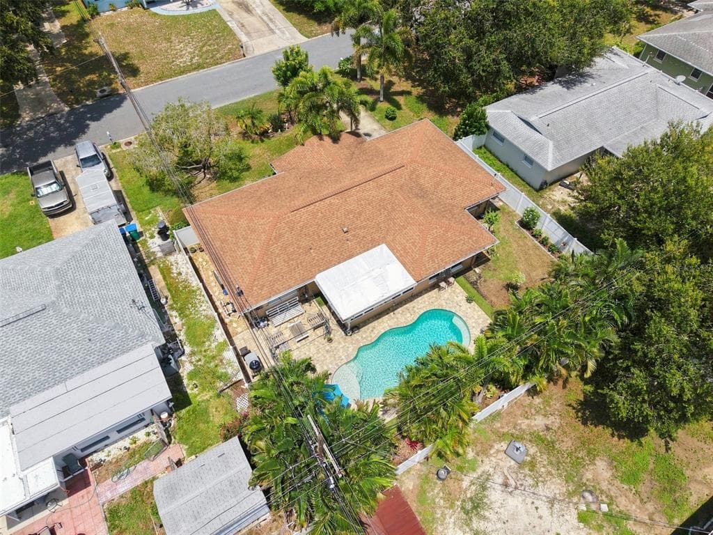 8919 109TH LANE, SEMINOLE, FL 33772 — zdjęcie 2
