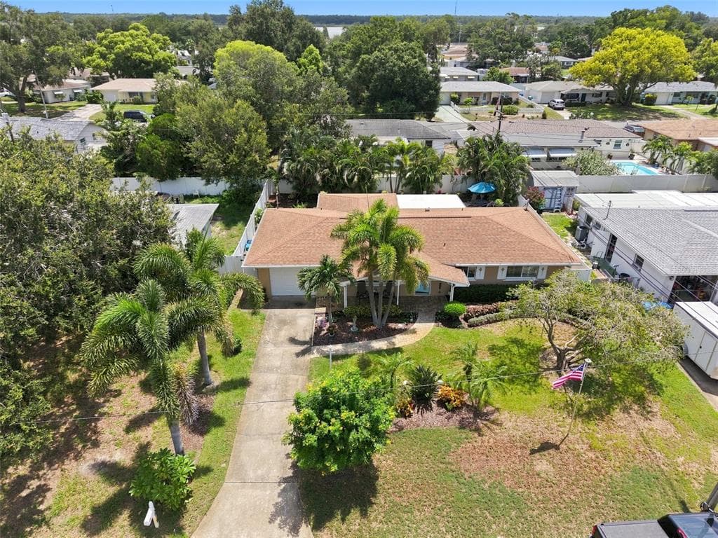 8919 109TH LANE, SEMINOLE, FL 33772