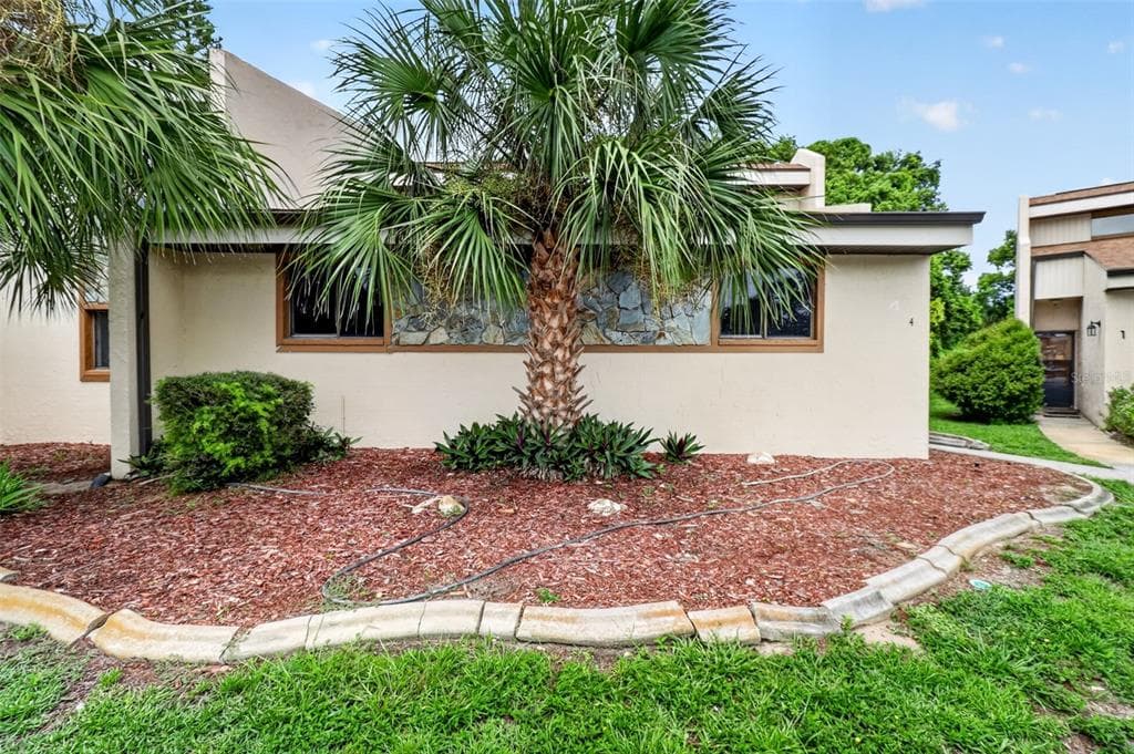 7025 COGNAC DRIVE # 4, NEW PORT RICHEY, FL 34653 — zdjęcie 2