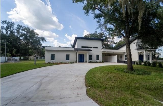 2902 ROBINSON ROAD, PLANT CITY, FL 33565