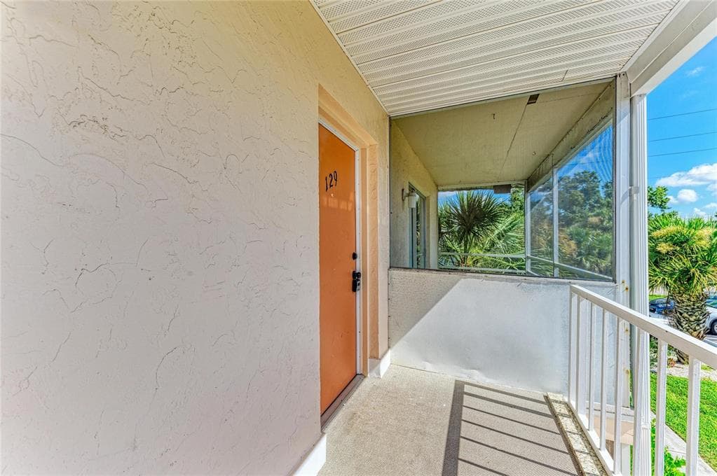 460 E BASE AVENUE # 129, VENICE, FL 34285 — zdjęcie 5