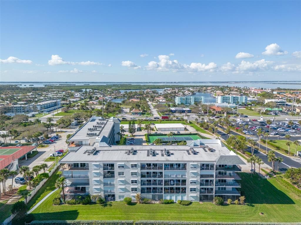 1700 N ATLANTIC AVENUE # 126, COCOA BEACH, FL 32931 — zdjęcie 2