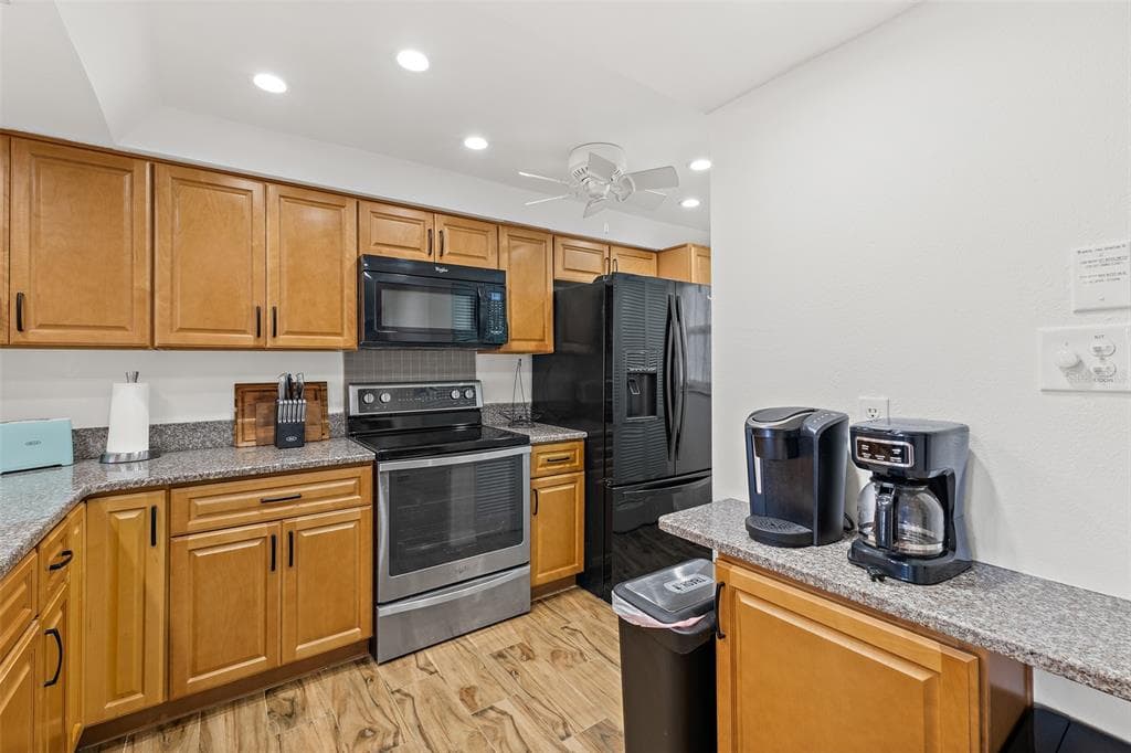 1700 N ATLANTIC AVENUE # 126, COCOA BEACH, FL 32931 — zdjęcie 5