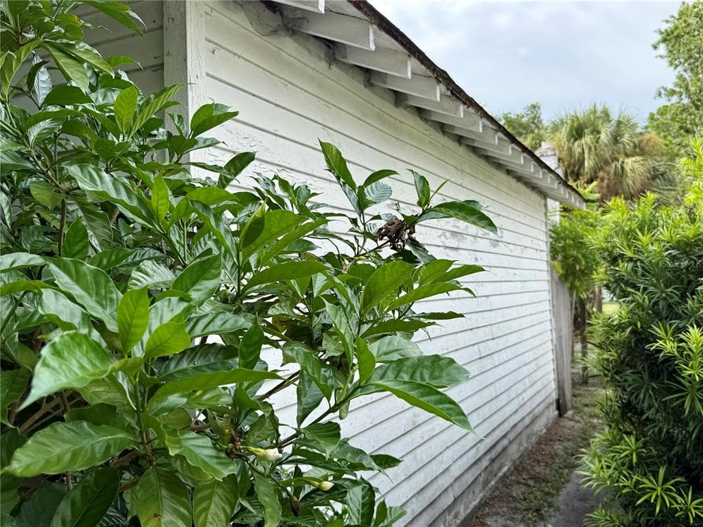 766 51ST AVENUE N, ST PETERSBURG, FL 33703 — zdjęcie 5