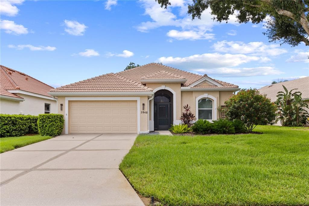 5948 SANDSTONE AVENUE, SARASOTA, FL 34243