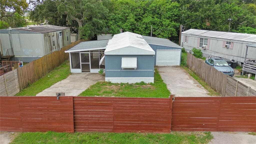 11301 EDISON AVENUE, NEW PORT RICHEY, FL 34654