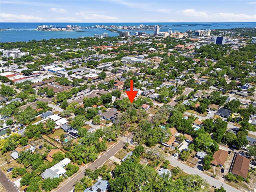 831 GRAND CENTRAL STREET, CLEARWATER, FL 33756 — zdjęcie 4
