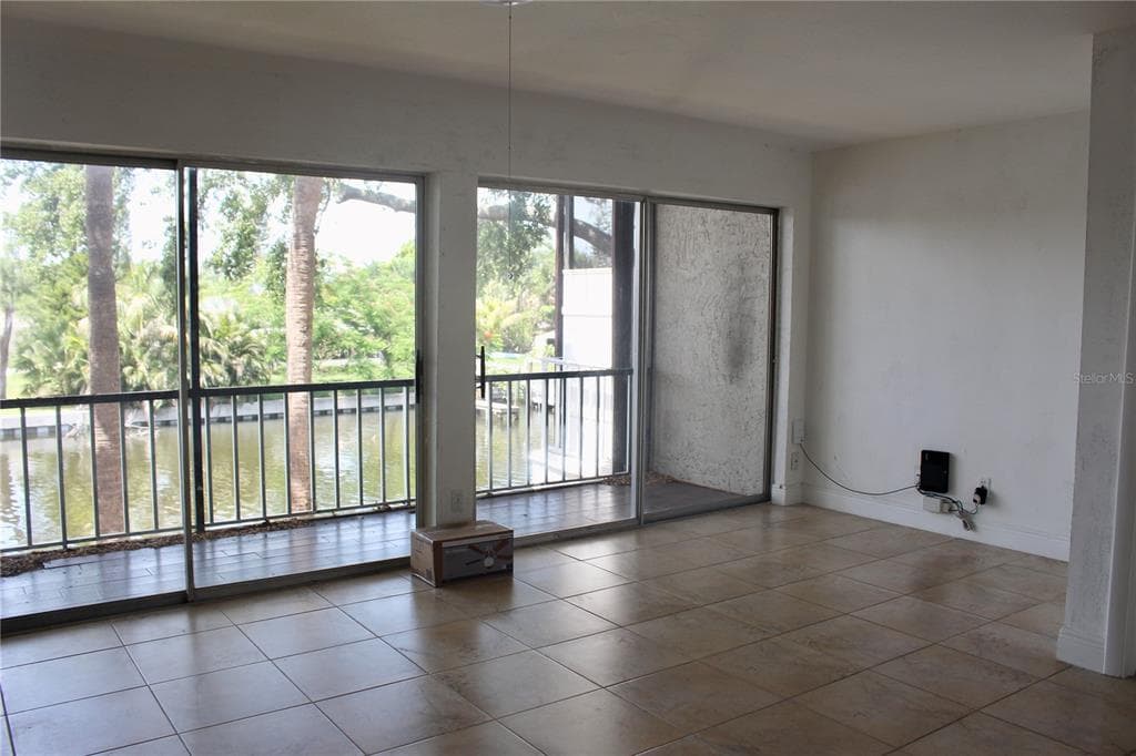 9101 TUDOR DRIVE # F206, TAMPA, FL 33615 — zdjęcie 2