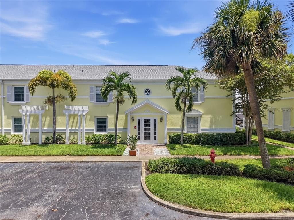 5092 BEACH DRIVE SE # A, ST PETERSBURG, FL 33705 — zdjęcie 2