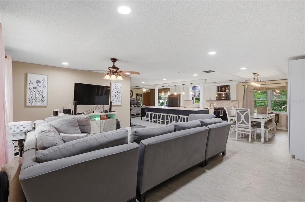 4741 SEABERG ROAD, ZEPHYRHILLS, FL 33541 — zdjęcie 5