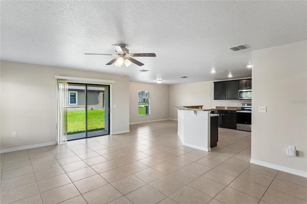 2403 CASPIAN DRIVE, LAKELAND, FL 33805 — zdjęcie 4