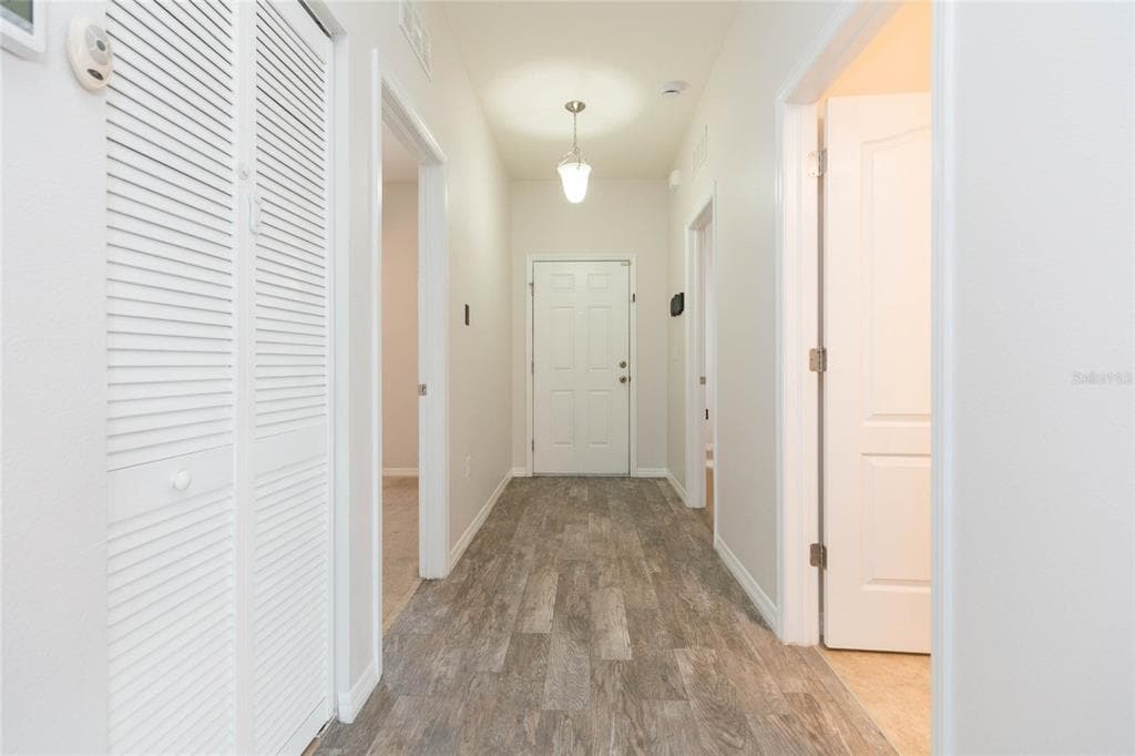 36108 LAGUNA HILLS CIRCLE, ZEPHYRHILLS, FL 33541 — zdjęcie 5