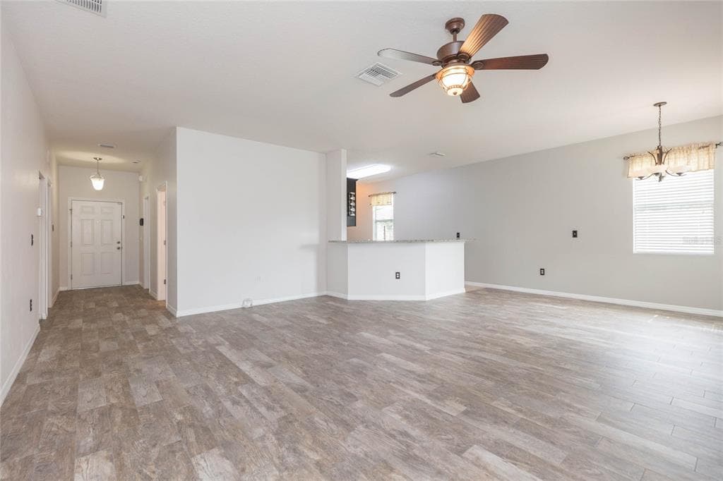 36108 LAGUNA HILLS CIRCLE, ZEPHYRHILLS, FL 33541 — zdjęcie 4