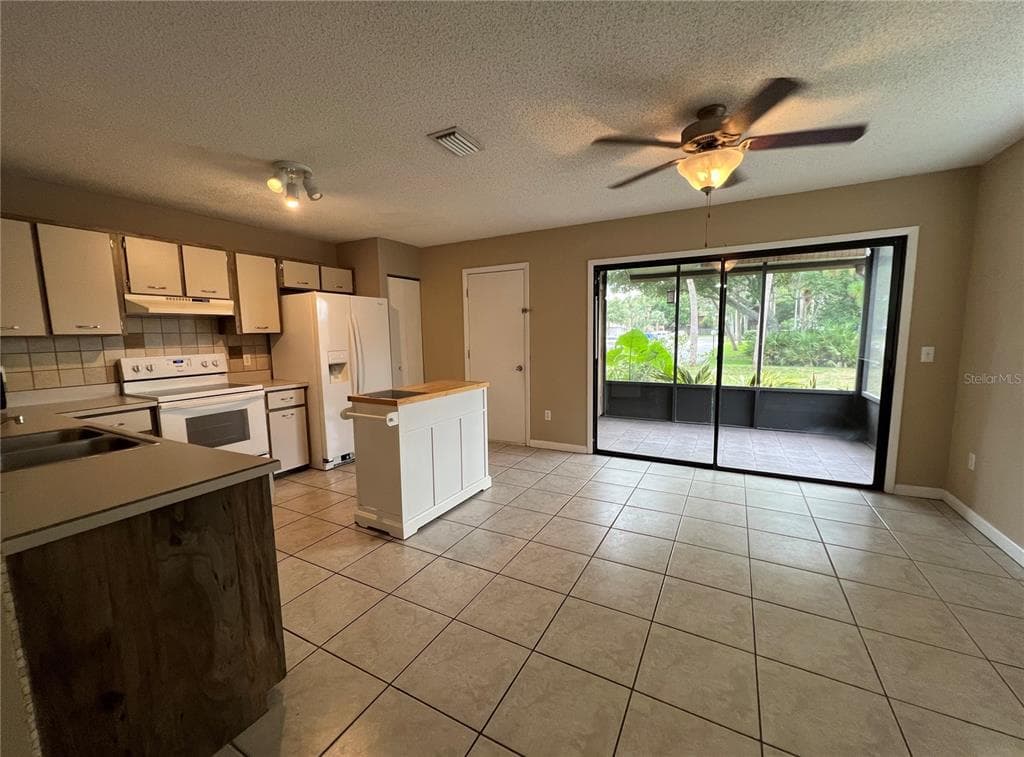 100 E BAYWOOD SQUARE, DAYTONA BEACH, FL 32119 — zdjęcie 5