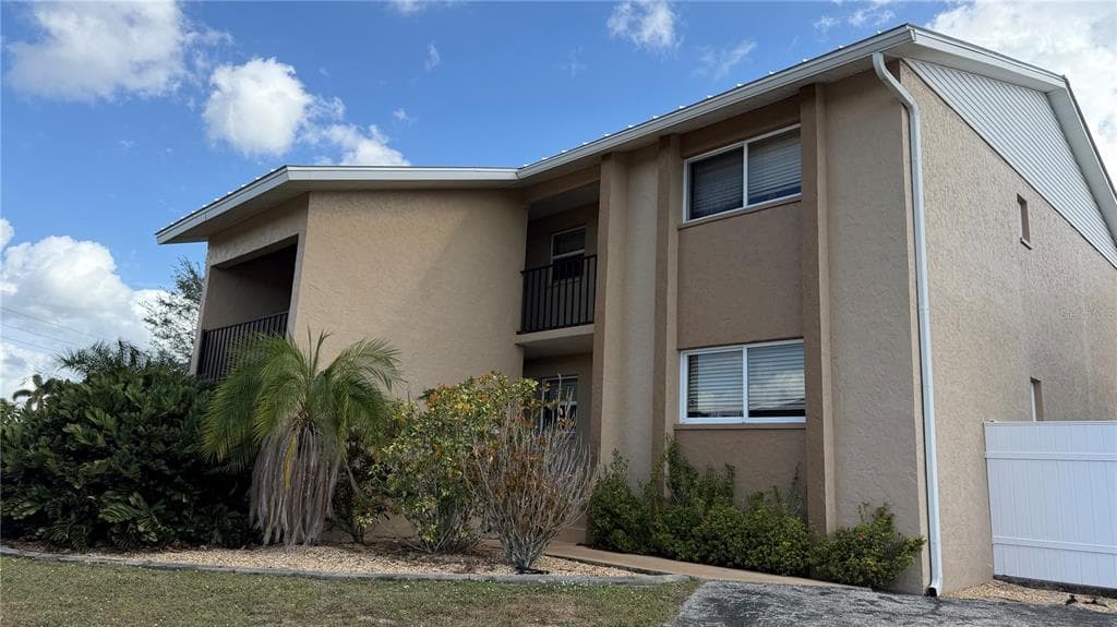 2845 MAGDALINA AVENUE # 4, PUNTA GORDA, FL 33950