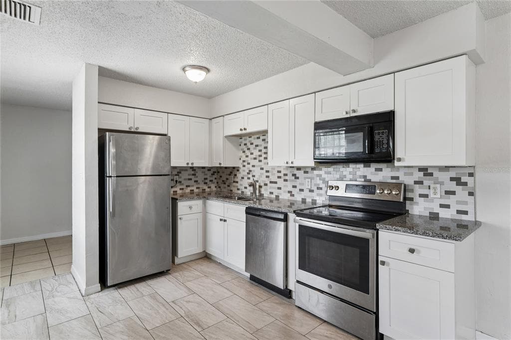 9608 N 10TH STREET, TAMPA, FL 33612 — zdjęcie 4