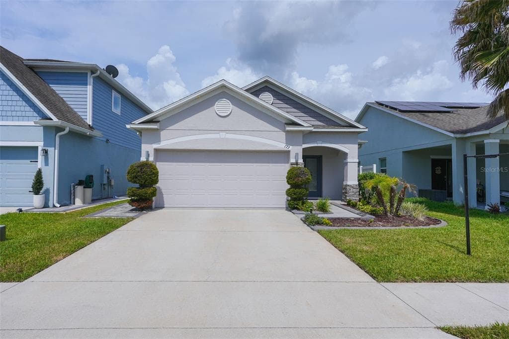 173 VILLAVISTA COURT, DAVENPORT, FL 33896