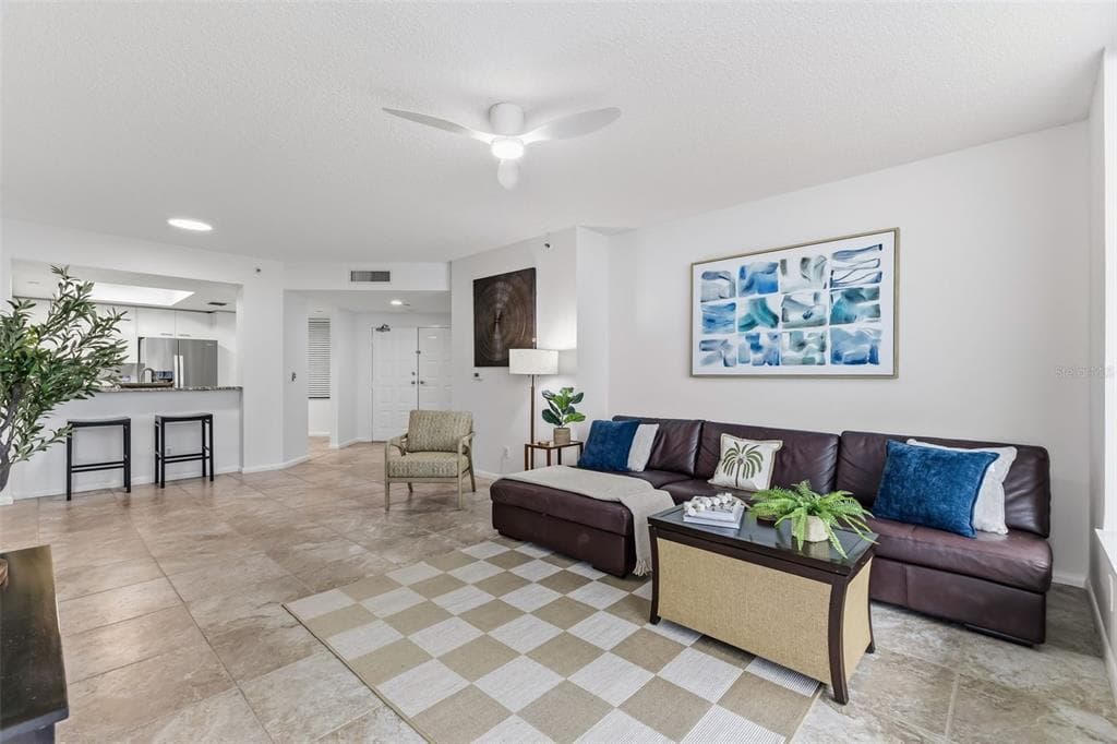 1540 GULF BOULEVARD # 1004, CLEARWATER BEACH, FL 33767 — zdjęcie 5