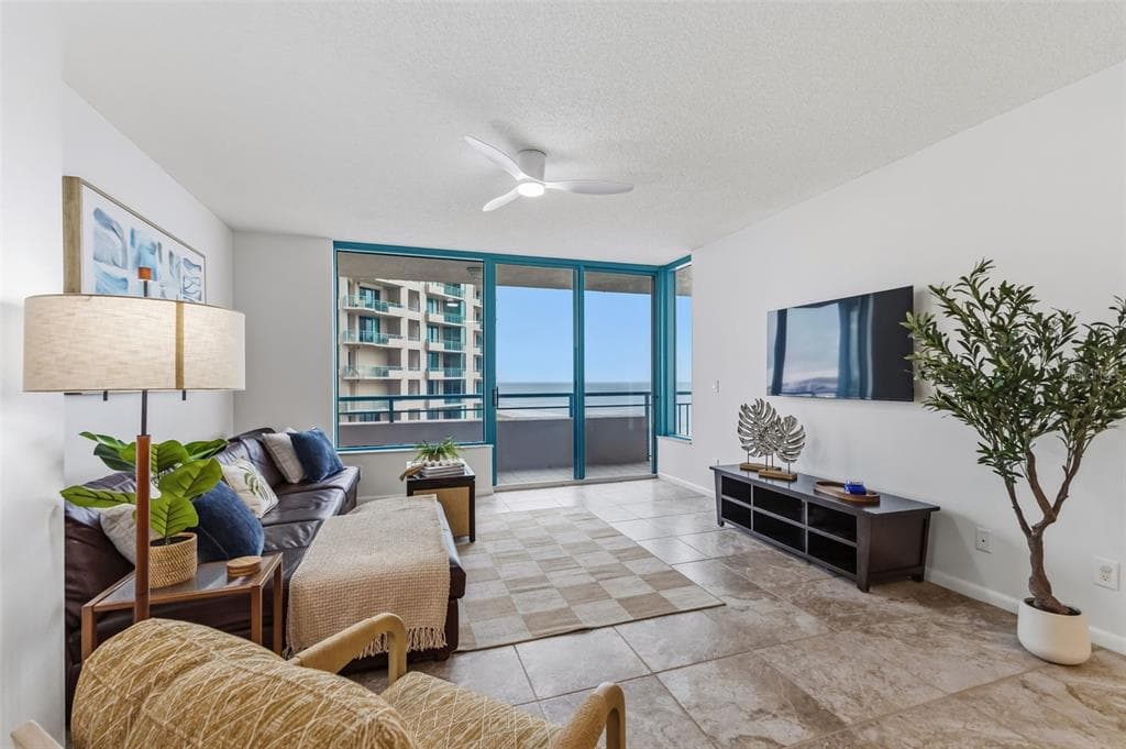 1540 GULF BOULEVARD # 1004, CLEARWATER BEACH, FL 33767 — zdjęcie 4