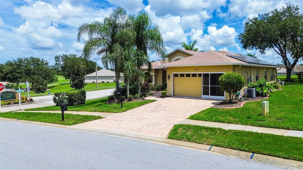 18624 GRAND CLUB DRIVE, HUDSON, FL 34667 — zdjęcie 4