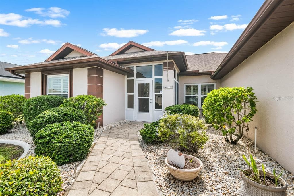 739 WINTERBROOKE WAY, SUN CITY CENTER, FL 33573 — zdjęcie 4
