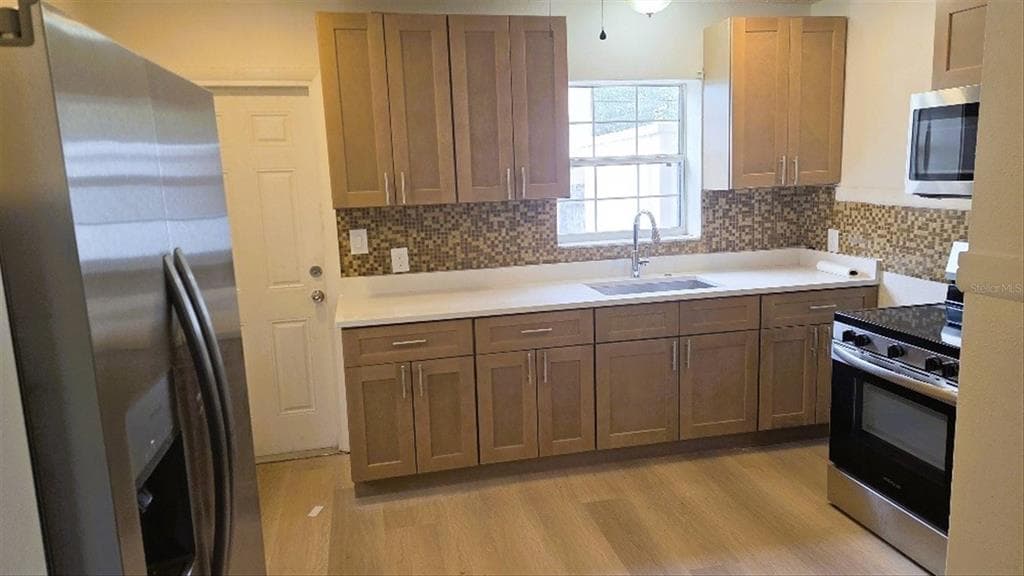 1761 28TH AVENUE N, ST PETERSBURG, FL 33713 — zdjęcie 3