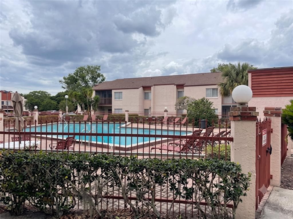 4322 LAKEWAY DRIVE # 13F, ORLANDO, FL 32839 — zdjęcie 2