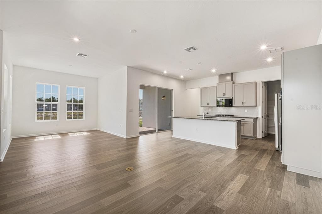 1833 HEADLAND LOOP, KISSIMMEE, FL 34747 — zdjęcie 3
