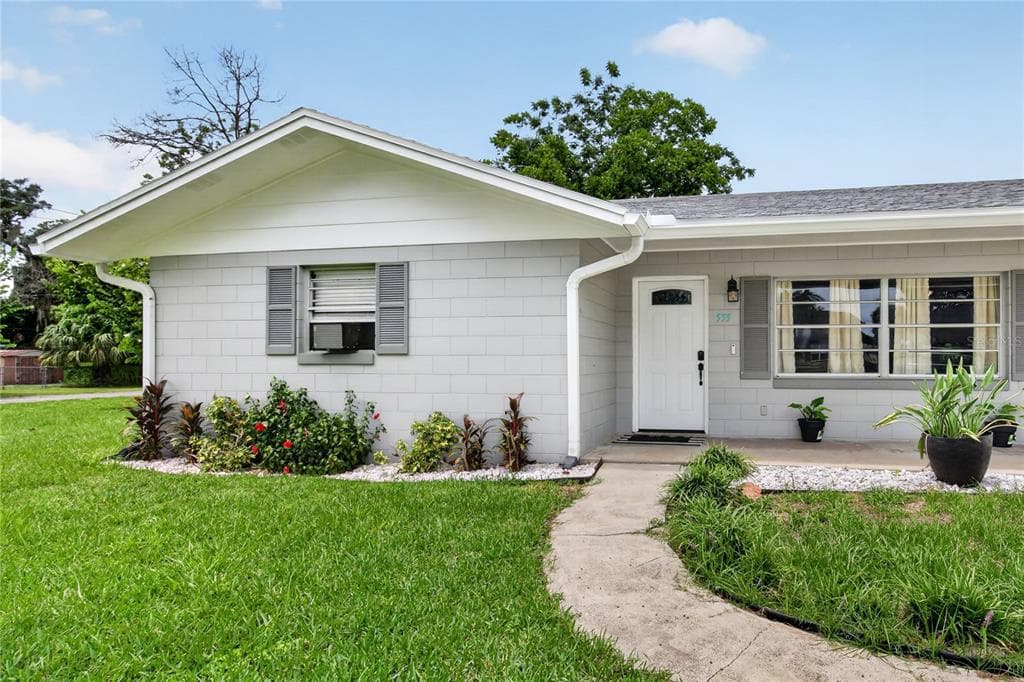 555 WINOGENE AVE, UMATILLA, FL 32784 — zdjęcie 2