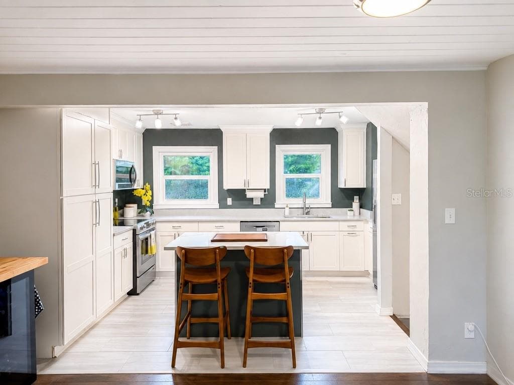 926 29TH STREET N, ST PETERSBURG, FL 33713 — zdjęcie 3