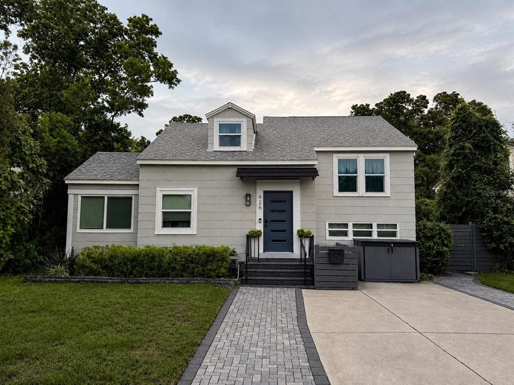 926 29TH STREET N, ST PETERSBURG, FL 33713
