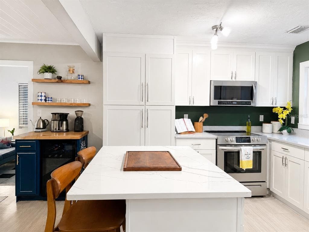 926 29TH STREET N, ST PETERSBURG, FL 33713 — zdjęcie 4