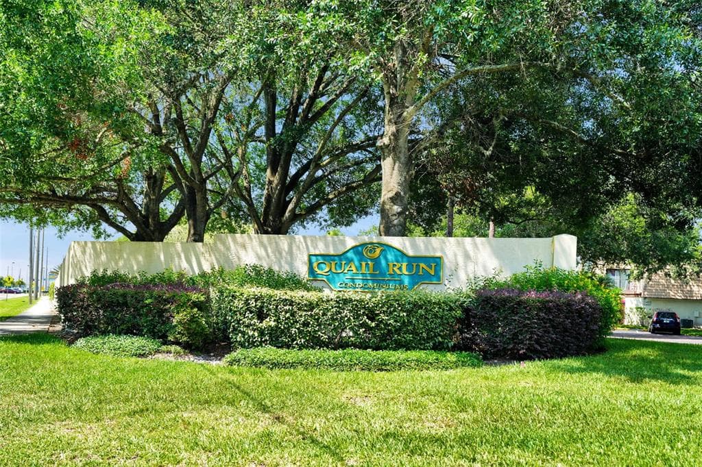 15217 W POND WOODS DRIVE, TAMPA, FL 33618 — zdjęcie 2