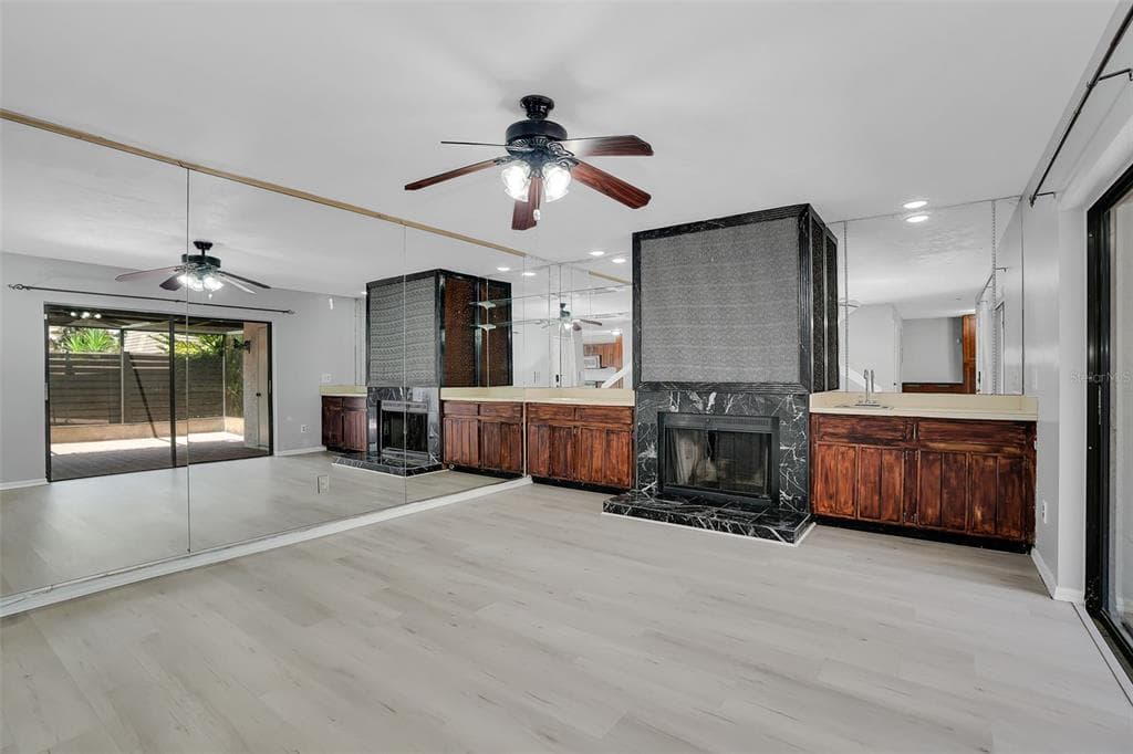15217 W POND WOODS DRIVE, TAMPA, FL 33618 — zdjęcie 5