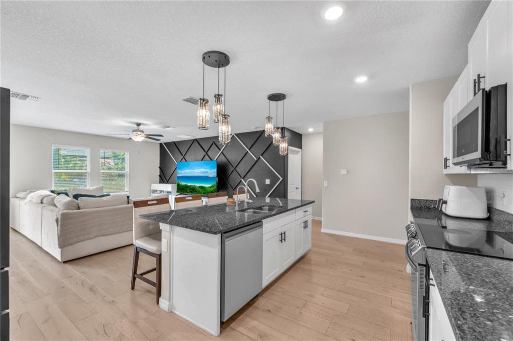 1911 FAN ALOE WAY, RUSKIN, FL 33570 — zdjęcie 5