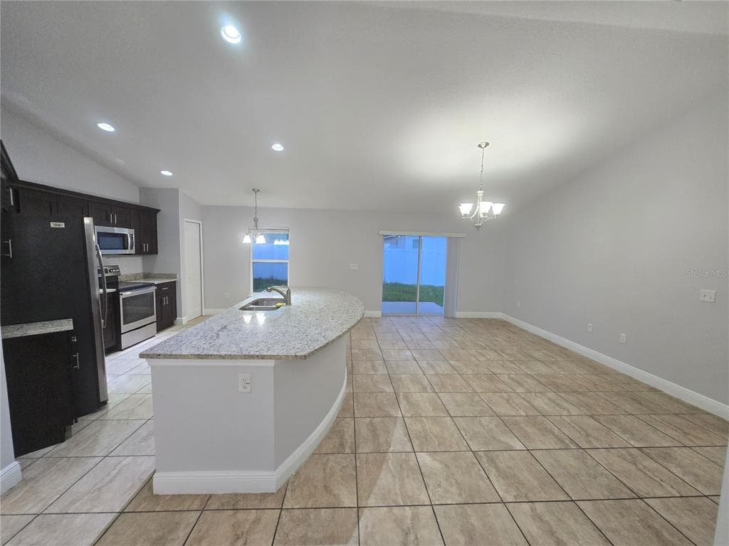 356 GARDENIA COURT, POINCIANA, FL 34759 — zdjęcie 4