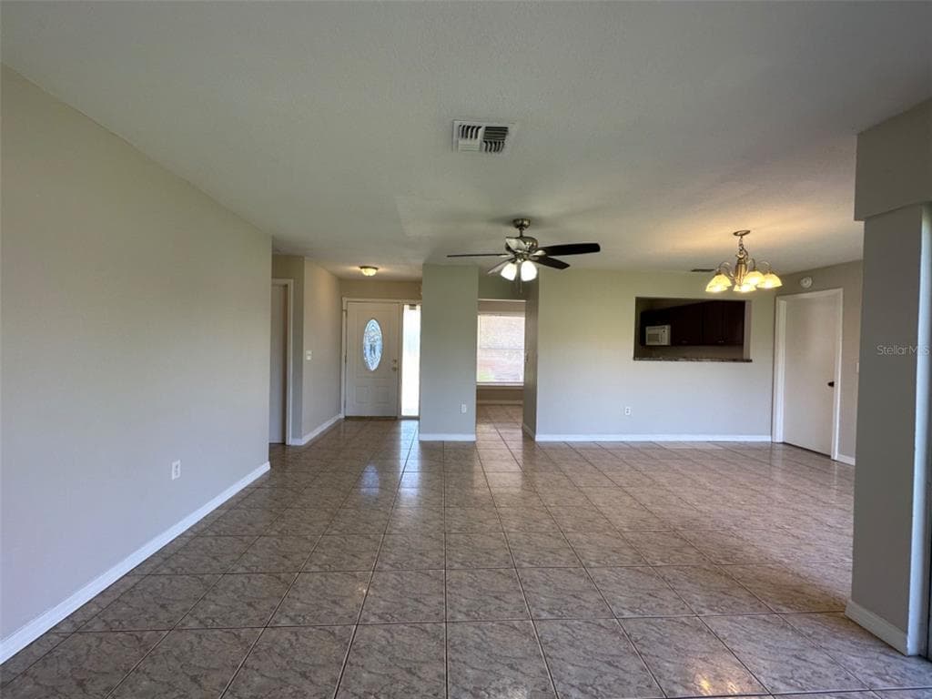 707 WEDGE LANE, POINCIANA, FL 34759 — zdjęcie 4