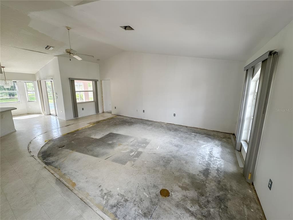 5431 S CRANBERRY BOULEVARD, NORTH PORT, FL 34286 — zdjęcie 2