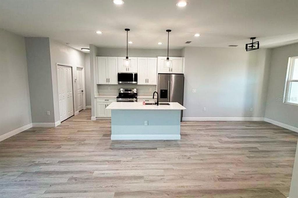 21093 TUCKER AVENUE, PORT CHARLOTTE, FL 33954 — zdjęcie 2