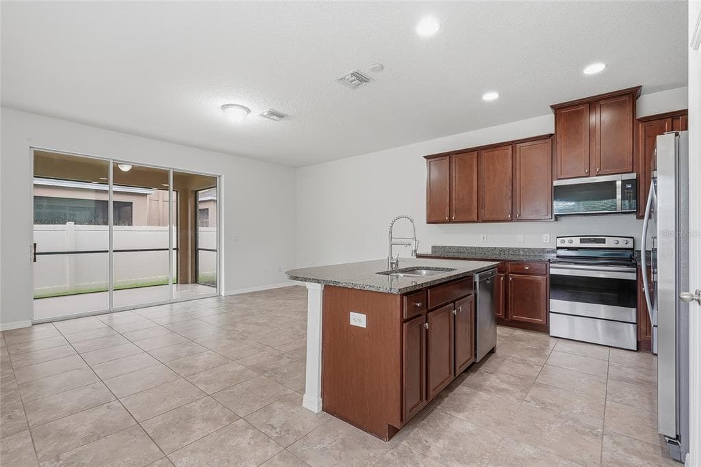 4097 70TH TERRACE N, PINELLAS PARK, FL 33781 — zdjęcie 3