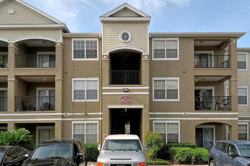 8225 CLAIRE ANN DRIVE # 305, ORLANDO, FL 32825