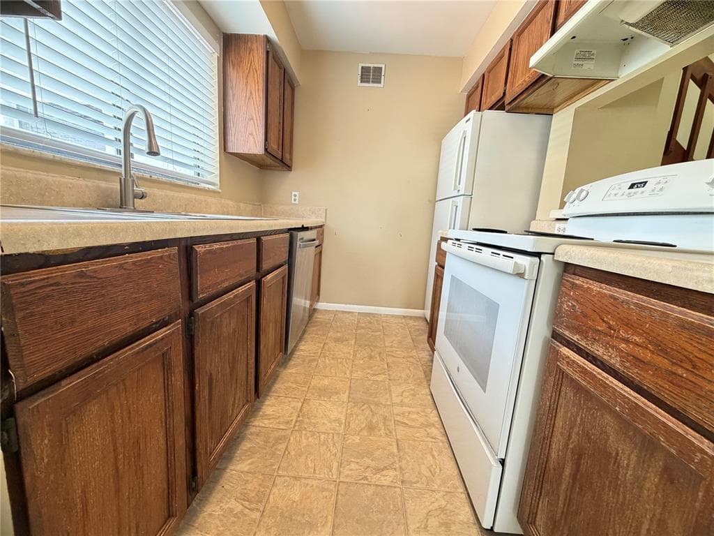 4714 SUTTON TERRACE, ORLANDO, FL 32811 — zdjęcie 5