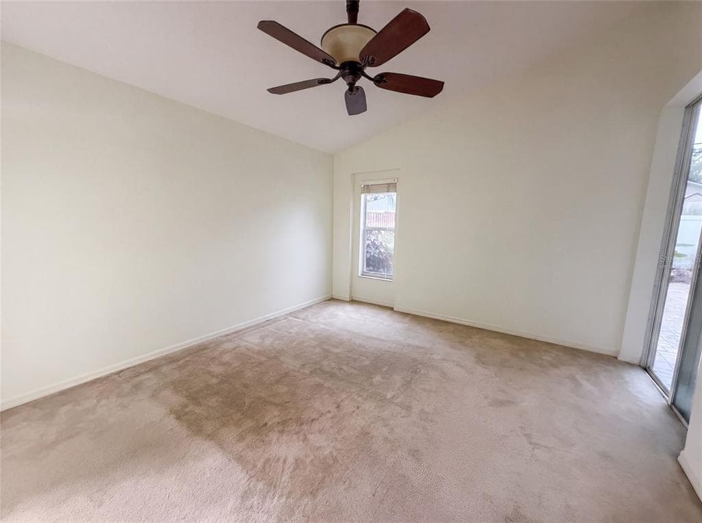 6941 CROWN LAKE DRIVE, GIBSONTON, FL 33534 — zdjęcie 4