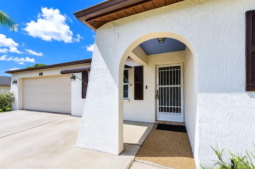 8811 MARTINIQUE LANE, PORT RICHEY, FL 34668 — zdjęcie 4